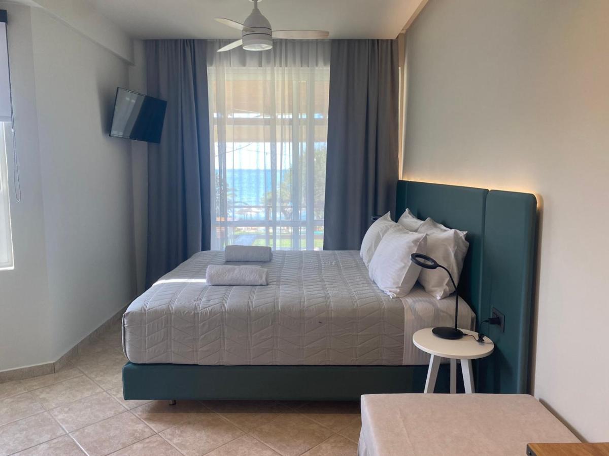 Houmas Apartments Yialos 外观 照片